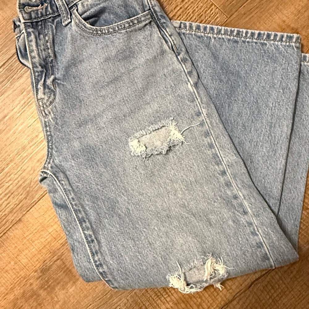 Old Navy Distressed Light Blue Jeans